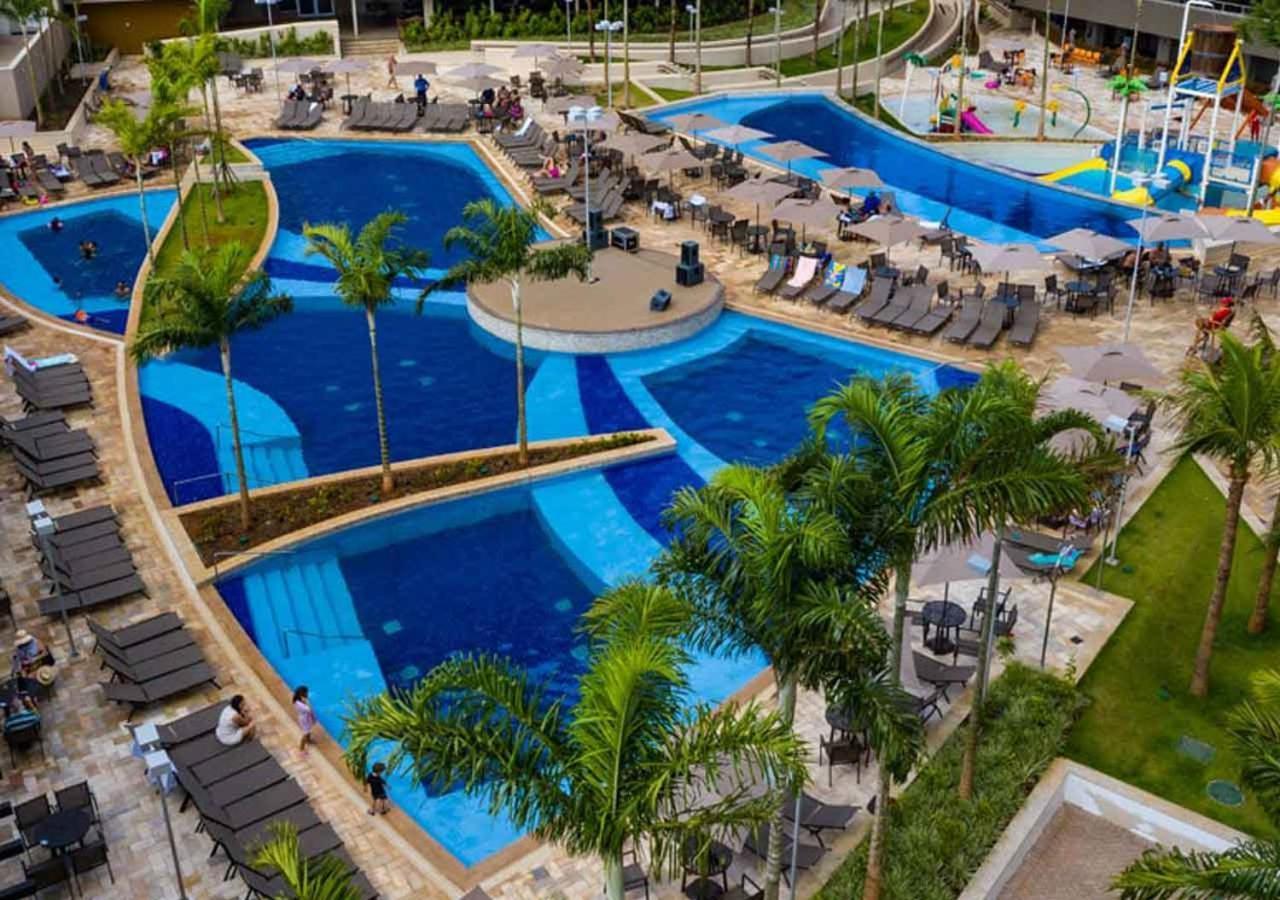 Enjoy Solar Das Aguas Park Resort Olimpia Ngoại thất bức ảnh Aerial view of the resort